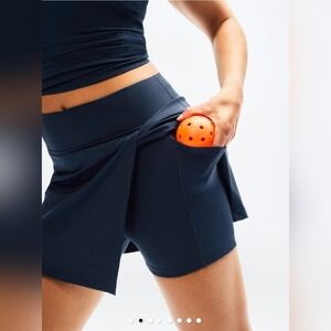 NWT Athleta Crosscourt High Rise 14" Skort Size Medium In Navy